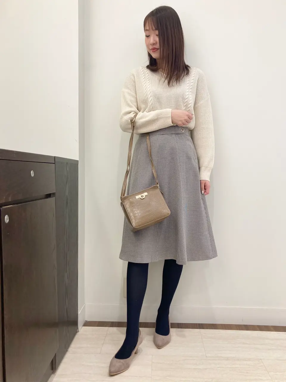 ANY SIS スタッフ コーディネート画像