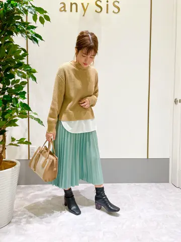 ANY SIS スタッフ コーディネート画像