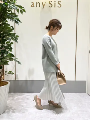 ANY SIS スタッフ コーディネート画像