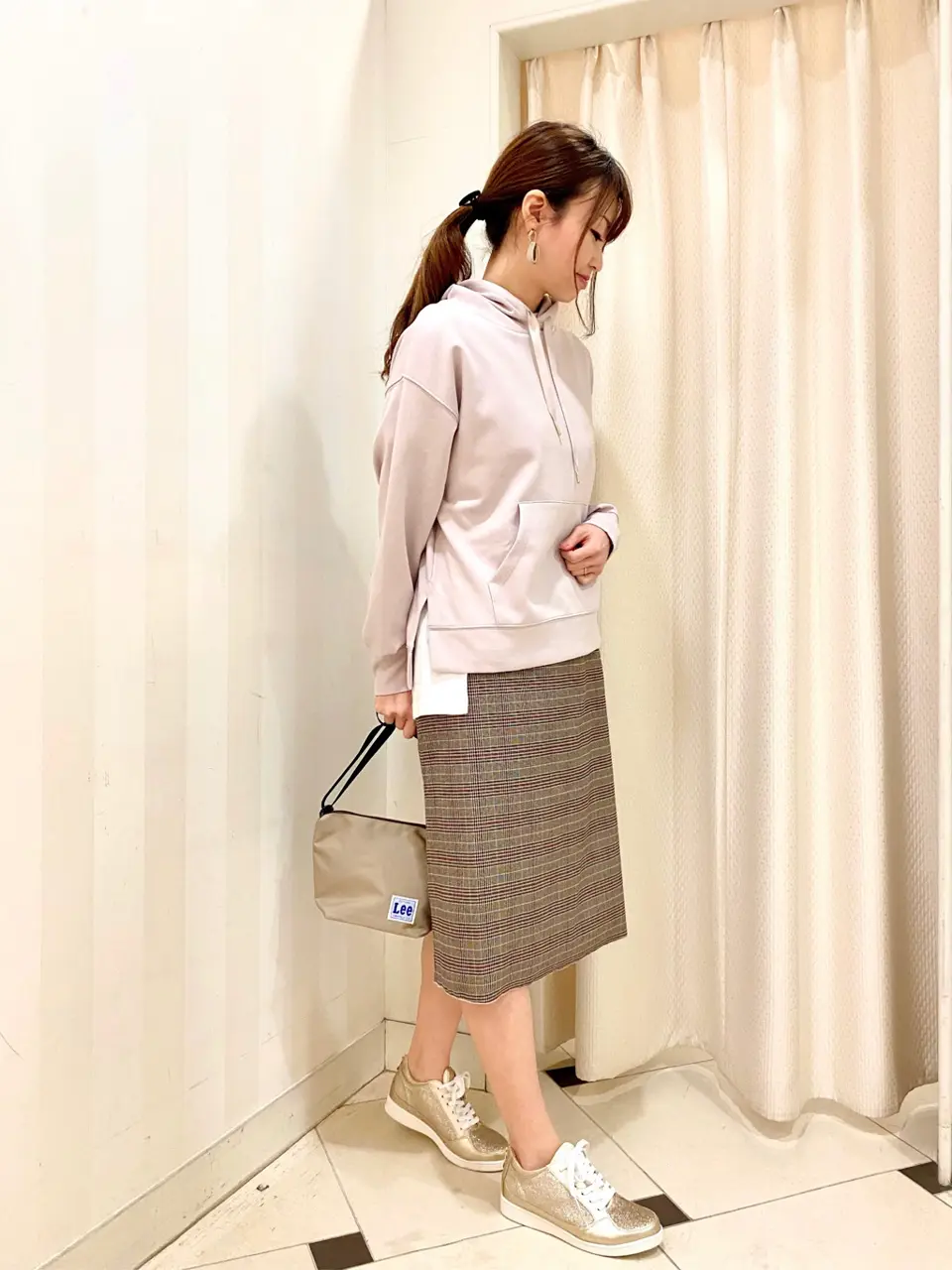 ANY SIS 金井 コーディネート画像