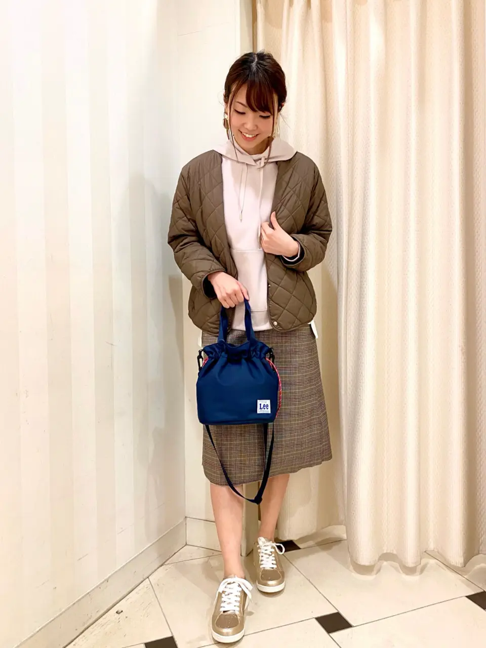 ANY SIS 金井 コーディネート画像