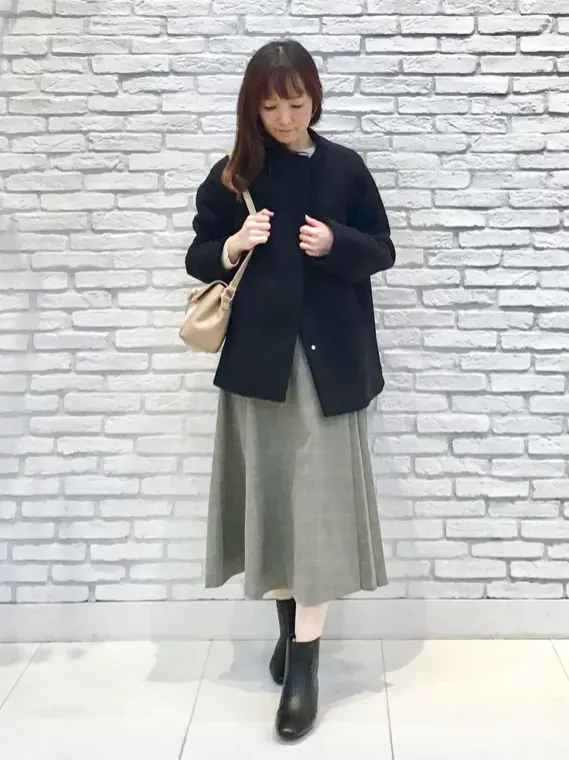 ANY SIS スタッフ コーディネート画像