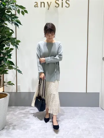 ANY SIS スタッフ コーディネート画像