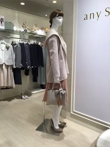 ANY SIS 島崎 コーディネート画像