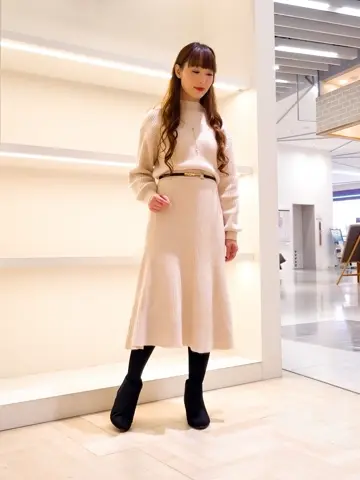 ANY SIS 福本 加奈 コーディネート画像