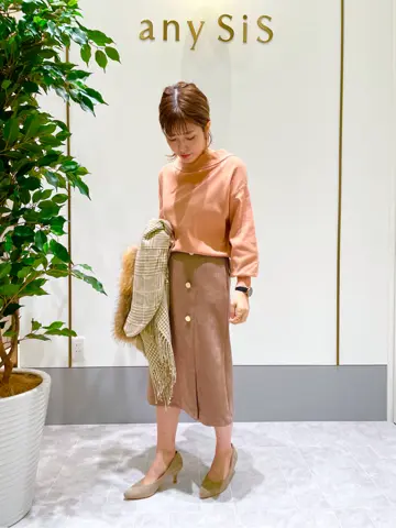 ANY SIS スタッフ コーディネート画像