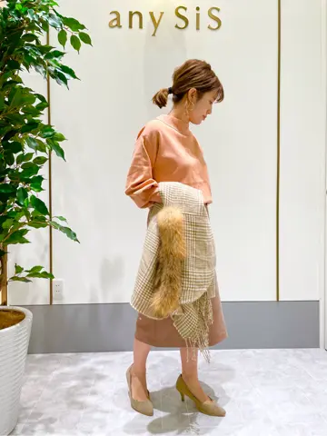 ANY SIS スタッフ コーディネート画像