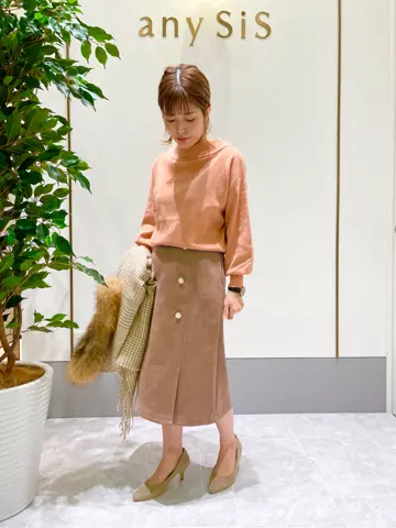ANY SIS スタッフ コーディネート画像