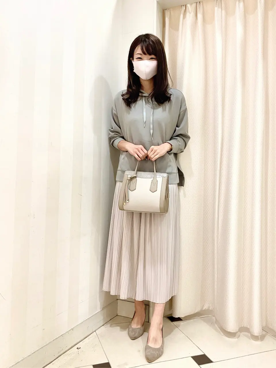 ANY SIS 金井 コーディネート画像