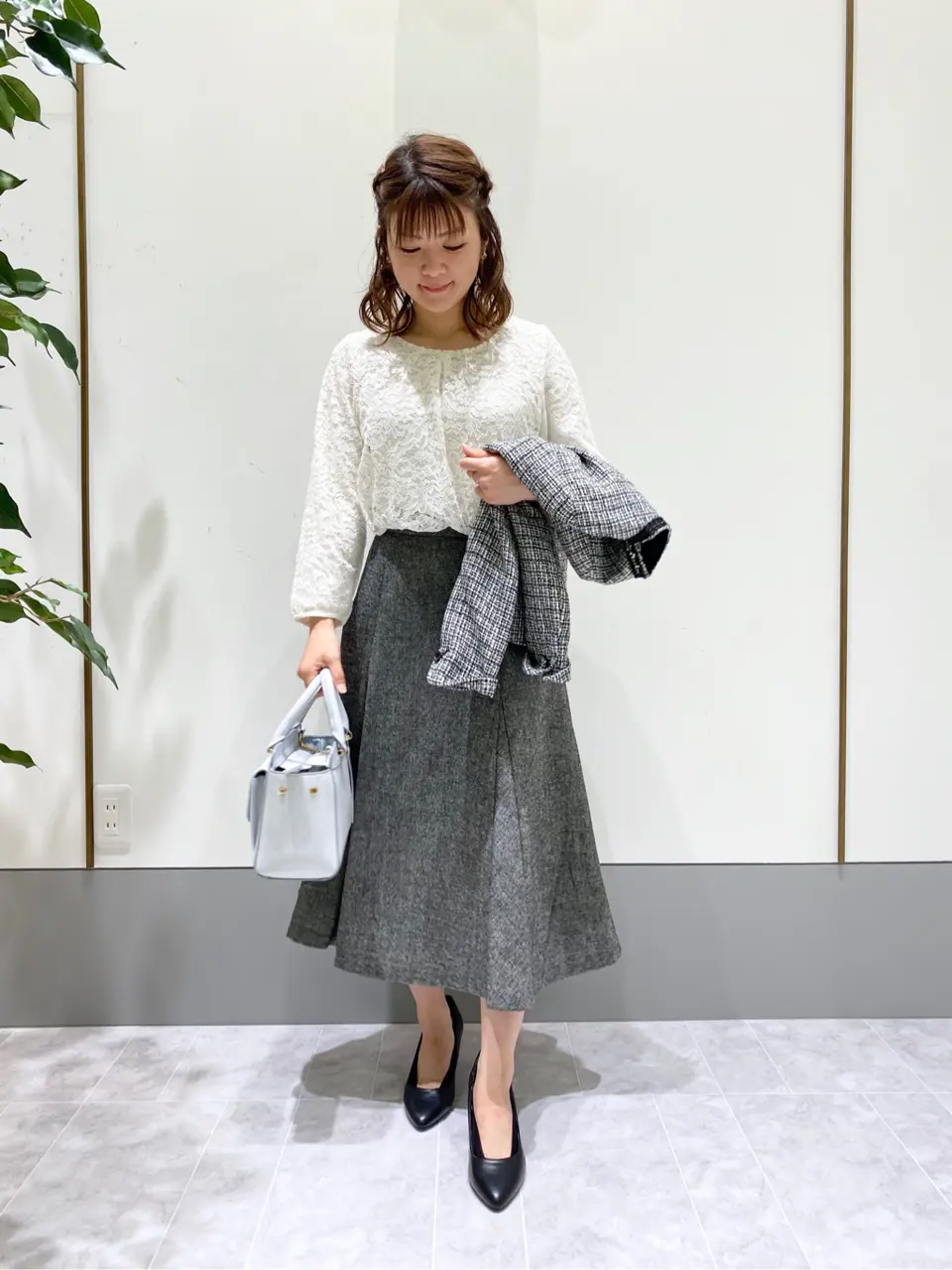 ANY SIS スタッフ コーディネート画像