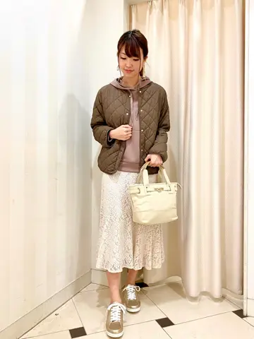 ANY SIS 金井 コーディネート画像