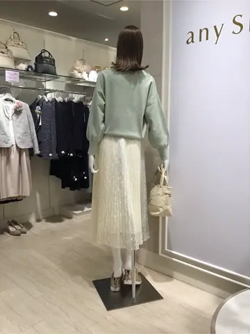 ANY SIS 島崎 コーディネート画像