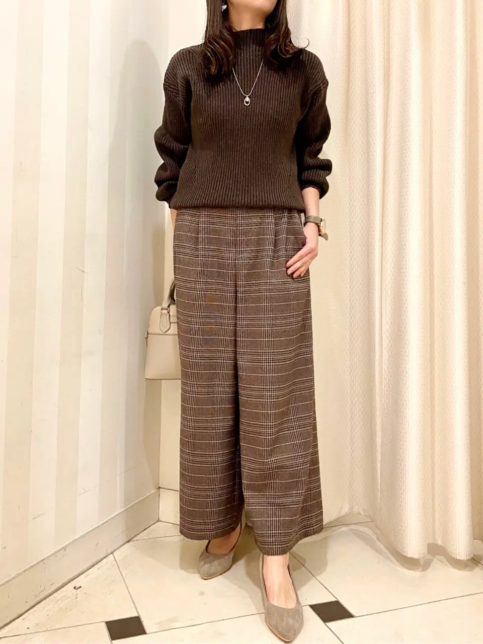 ANY SIS 金井 コーディネート画像