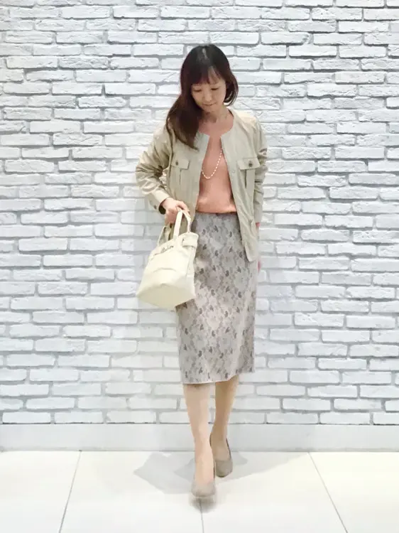 ANY SIS スタッフ コーディネート画像