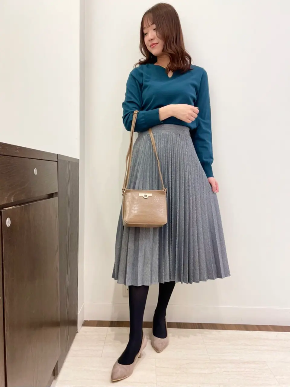 ANY SIS スタッフ コーディネート画像