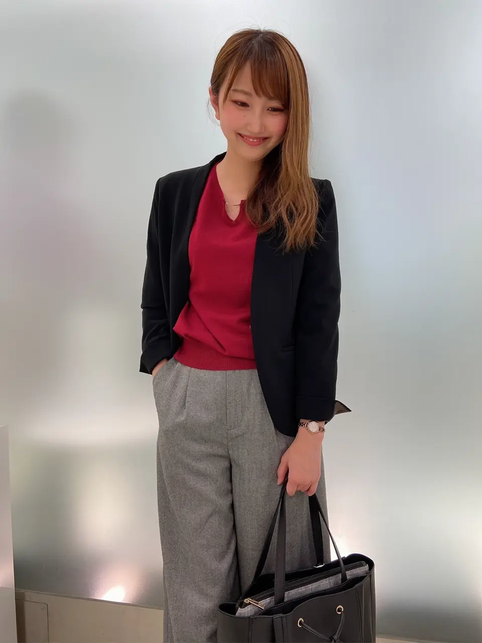 ANY SIS スタッフ コーディネート画像