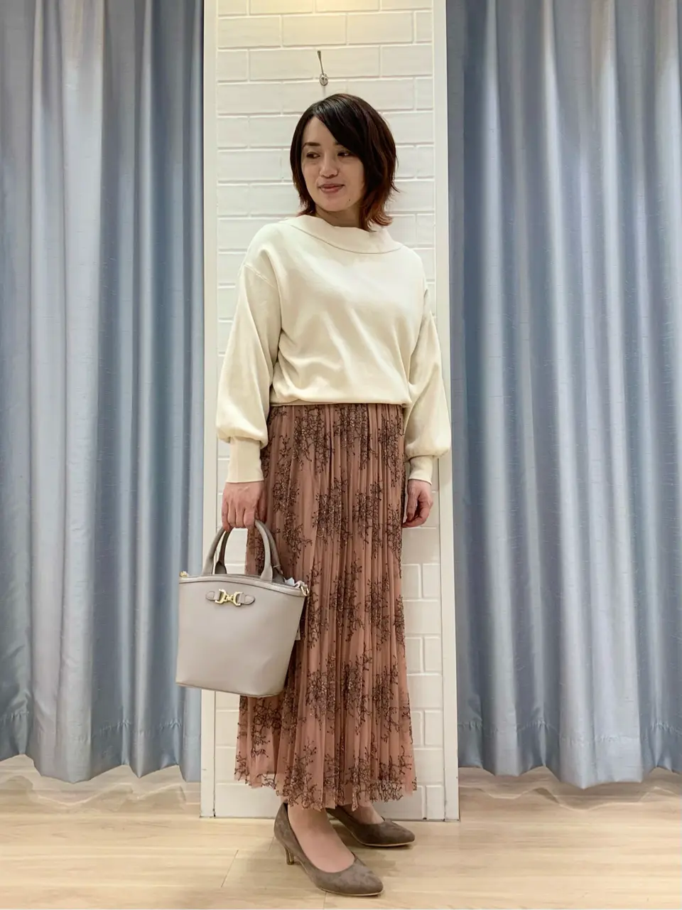 ANY SIS 丸岡 コーディネート画像