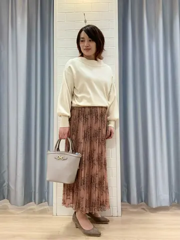 ANY SIS 丸岡 コーディネート画像