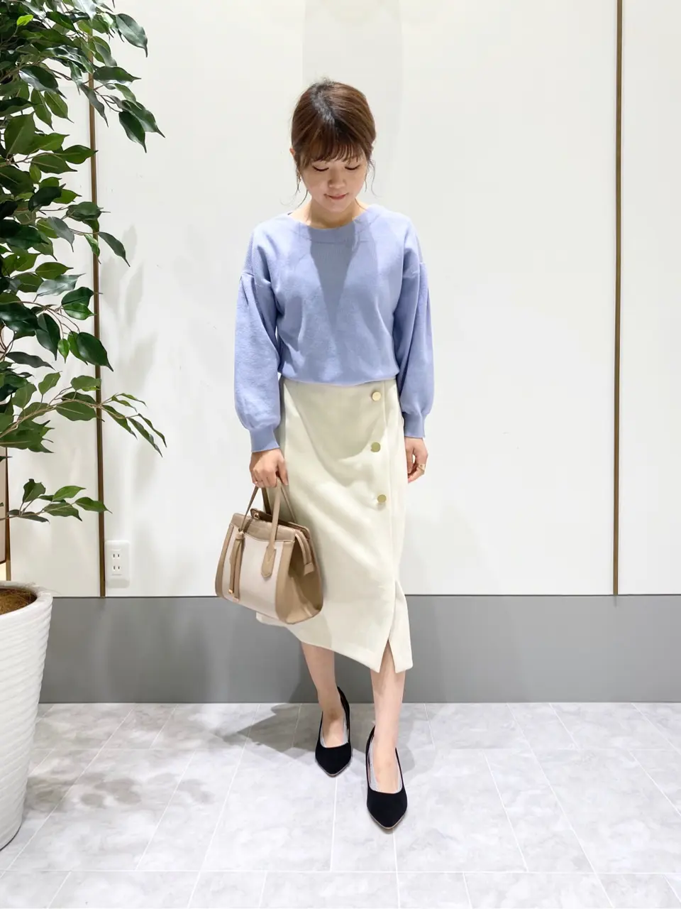 ANY SIS スタッフ コーディネート画像