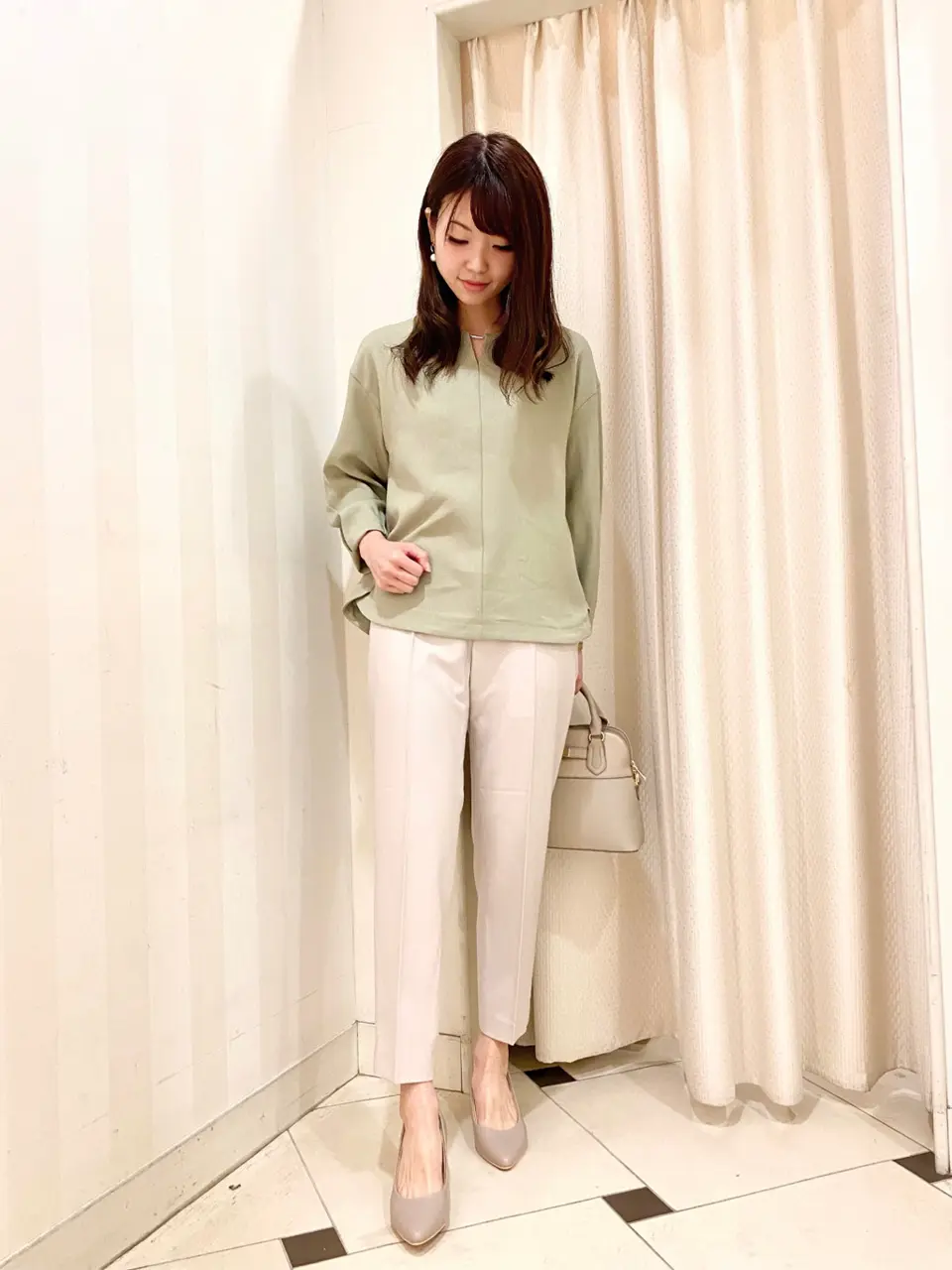 ANY SIS 金井 コーディネート画像