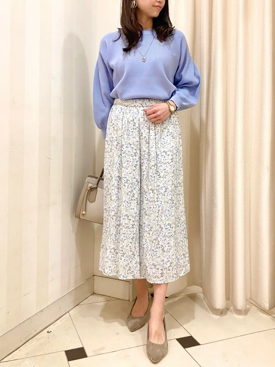 ANY SIS 金井 コーディネート画像