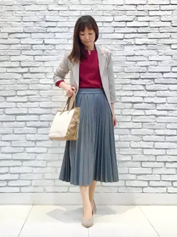 ANY SIS スタッフ コーディネート画像