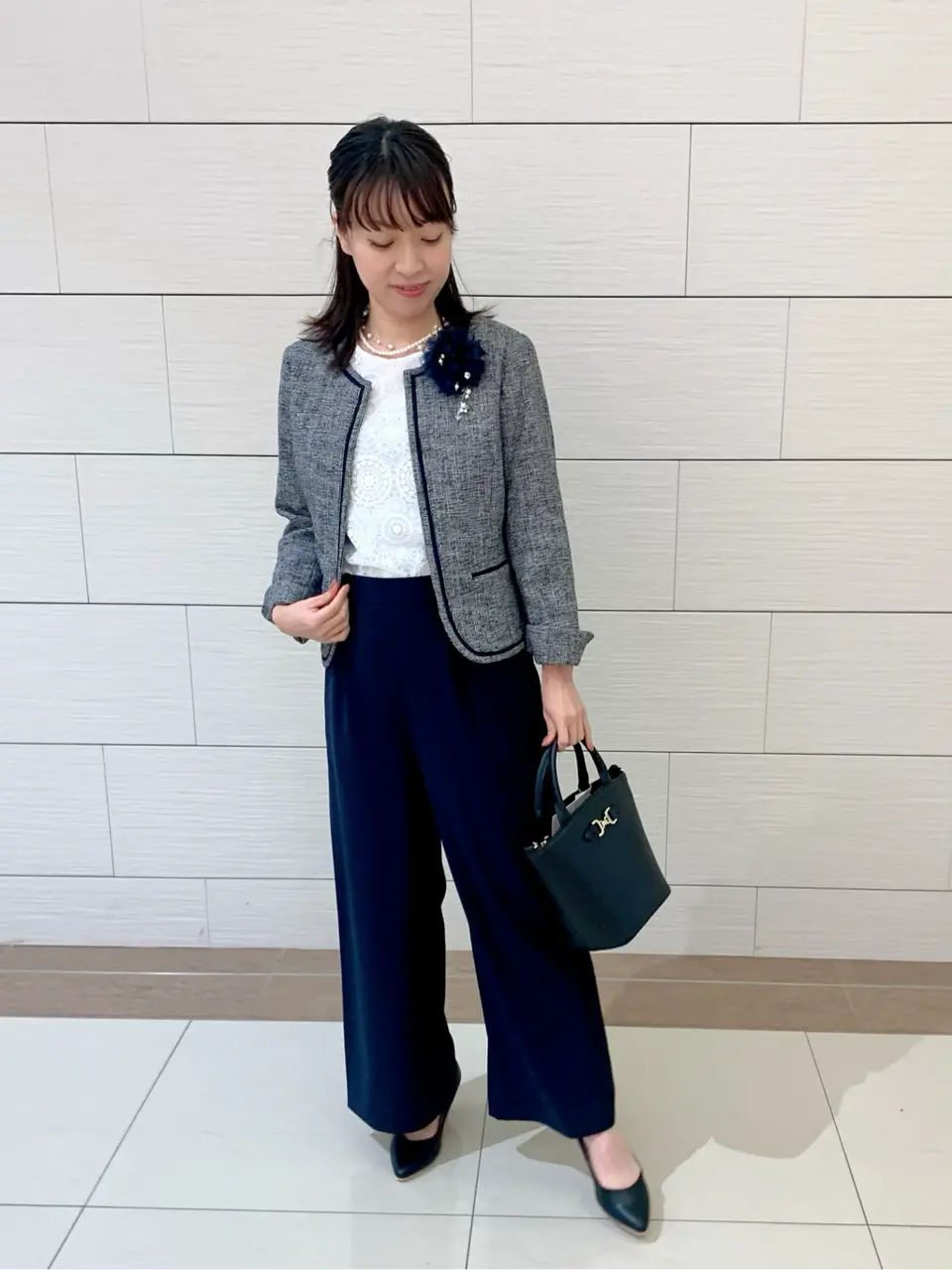 ANY SIS スタッフ コーディネート画像