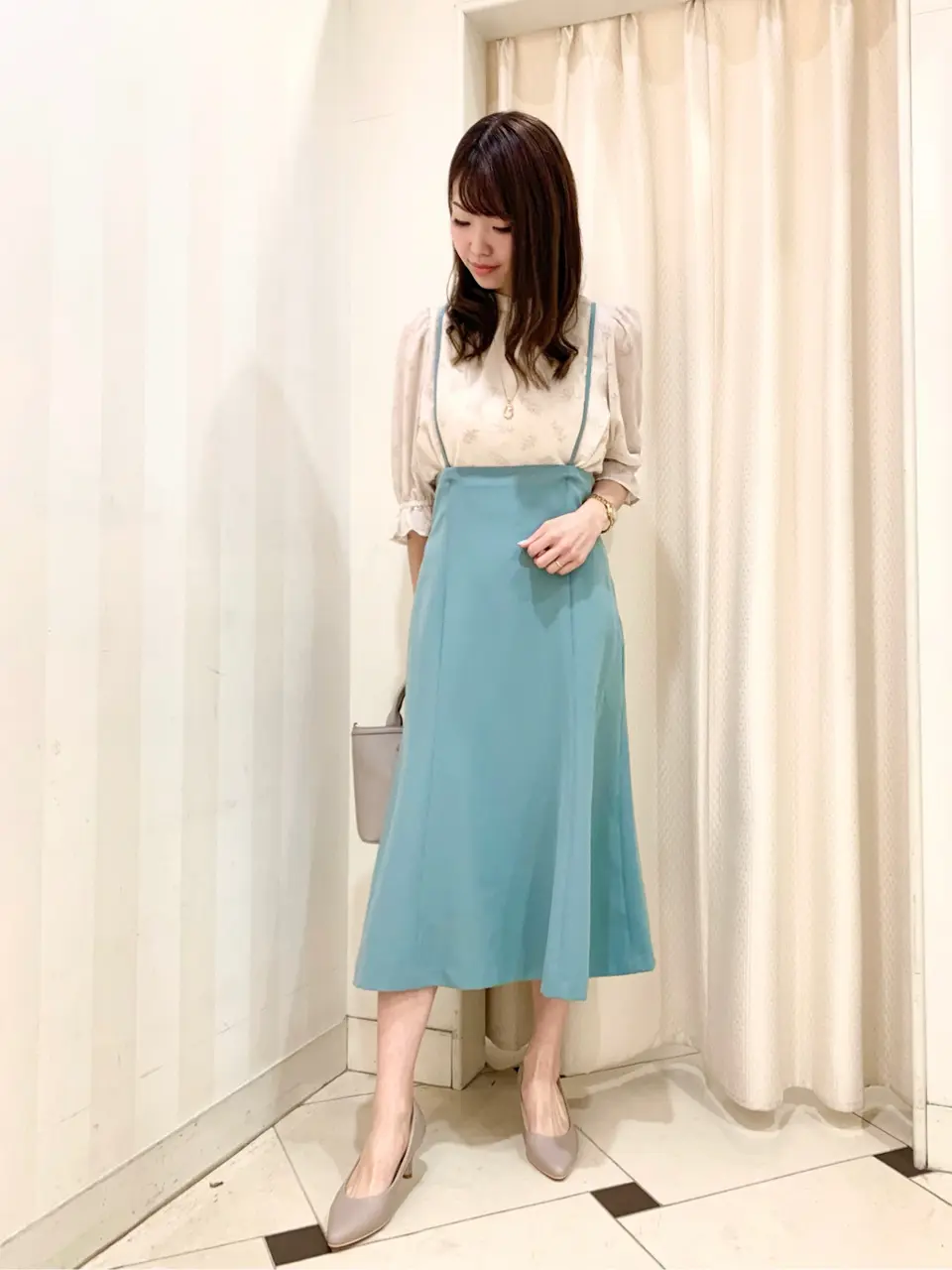 ANY SIS 金井 コーディネート画像