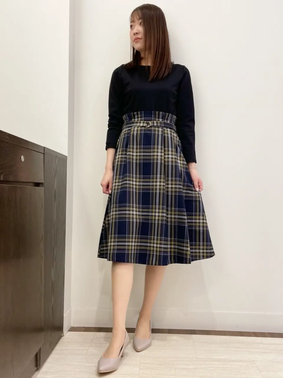 ANY SIS スタッフ コーディネート画像