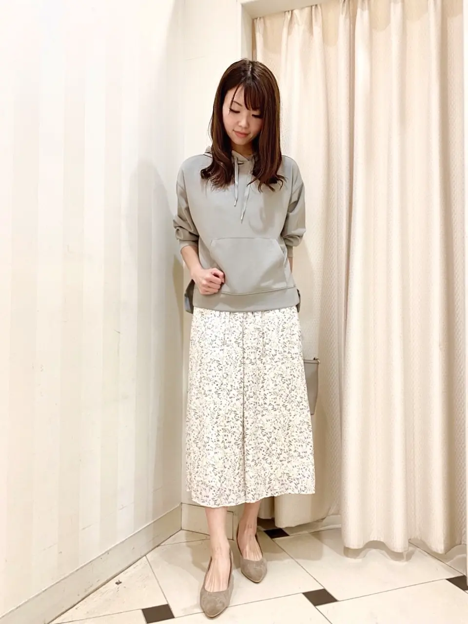 ANY SIS 金井 コーディネート画像