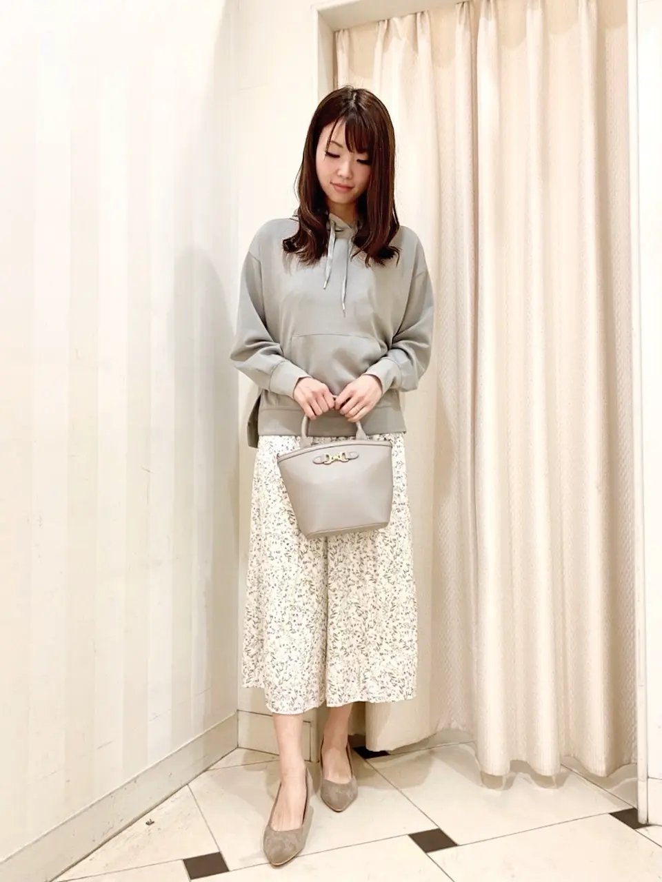 ANY SIS 金井 コーディネート画像