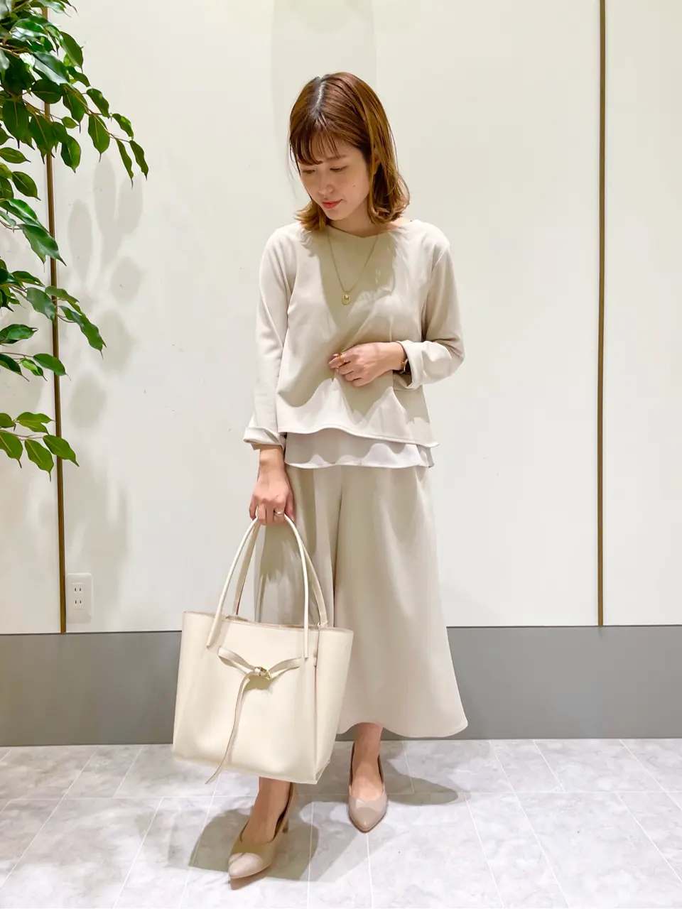 ANY SIS スタッフ コーディネート画像