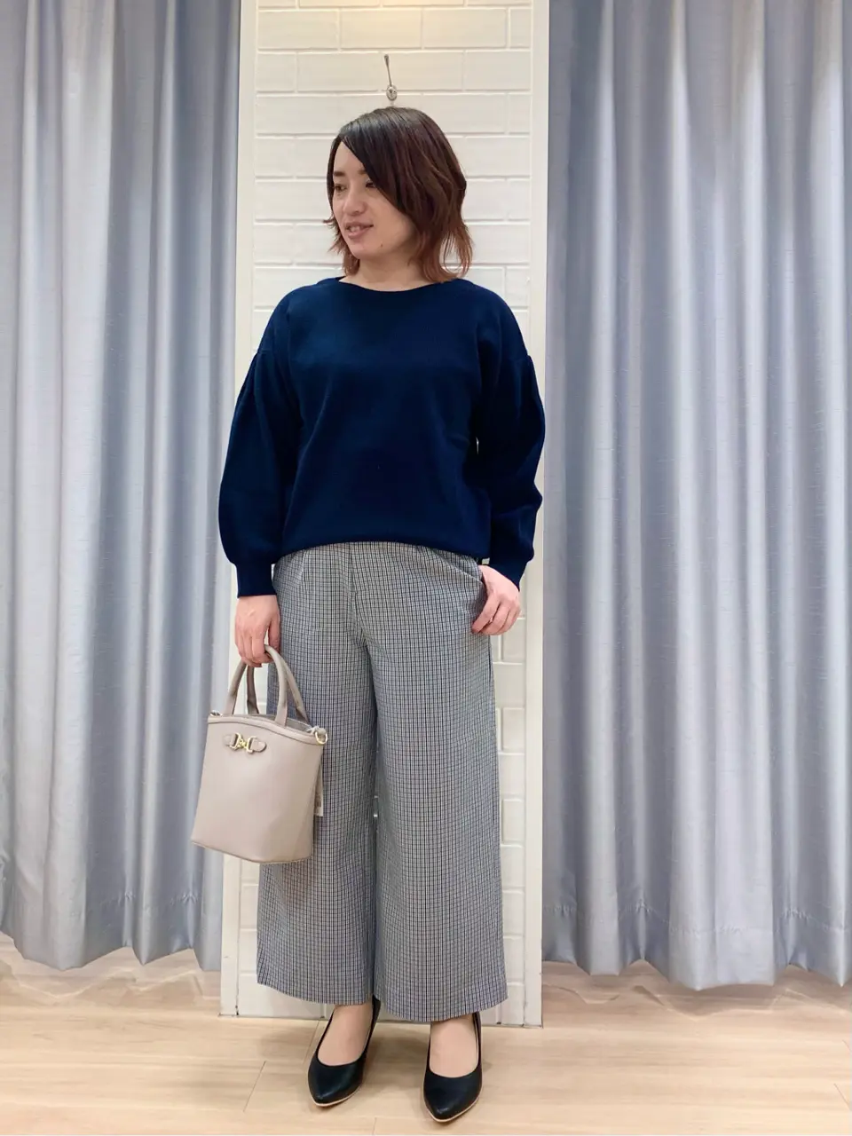 ANY SIS 丸岡 コーディネート画像