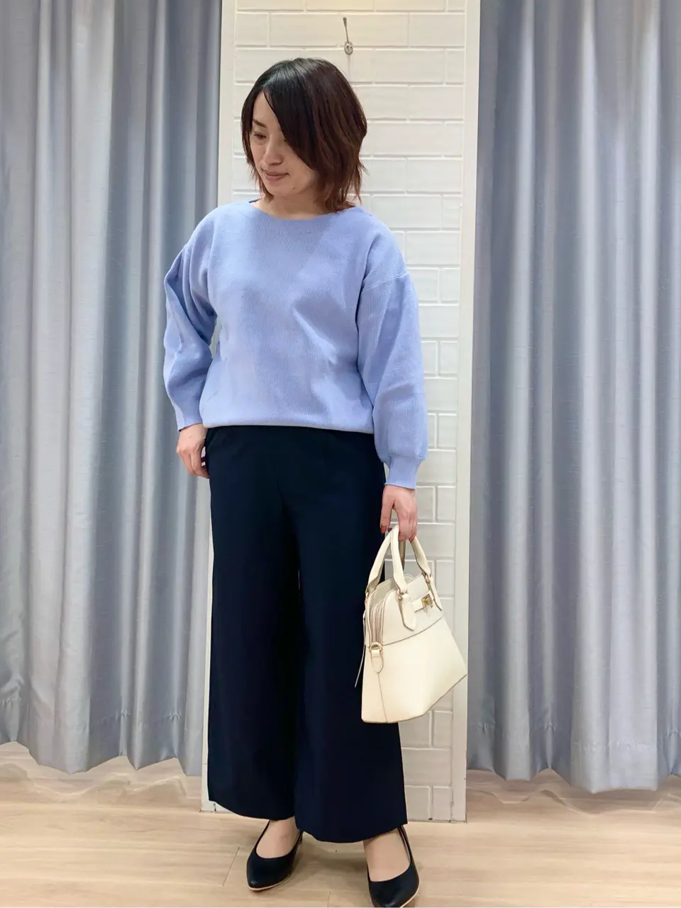 ANY SIS 丸岡 コーディネート画像