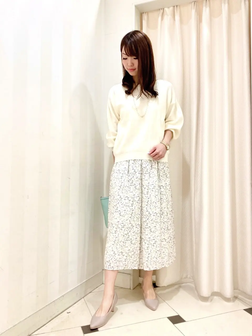 ANY SIS 金井 コーディネート画像