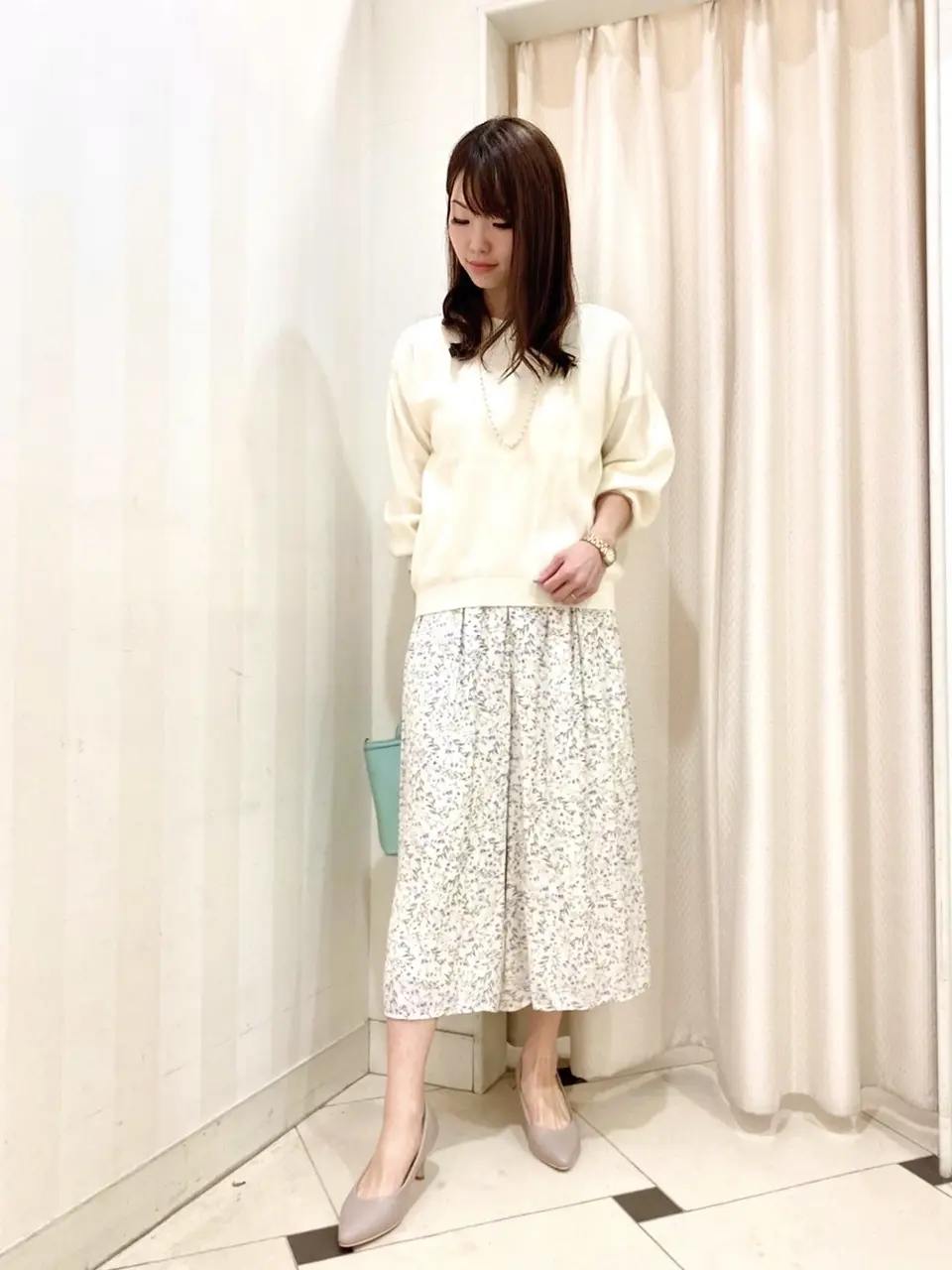 ANY SIS 金井 コーディネート画像