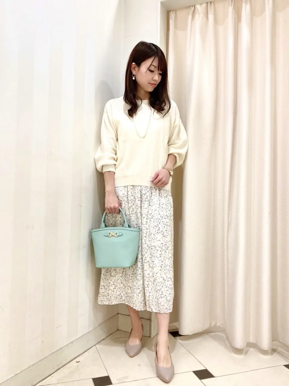 ANY SIS 金井 コーディネート画像