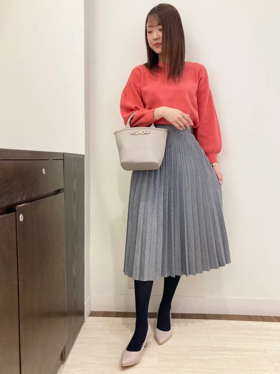 ANY SIS スタッフ コーディネート画像