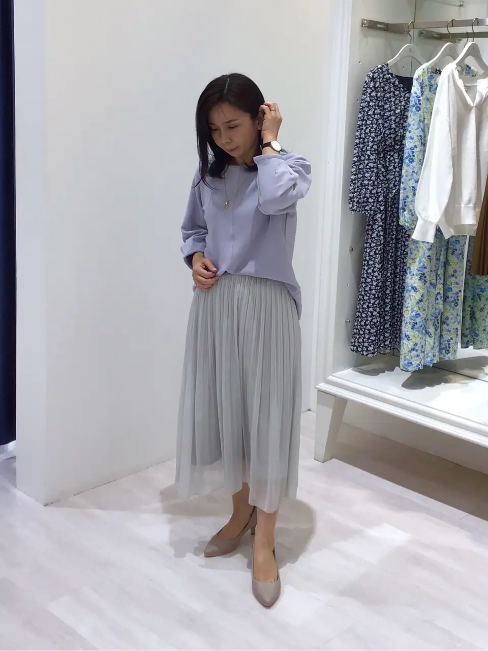 ANY SIS スタッフ コーディネート画像