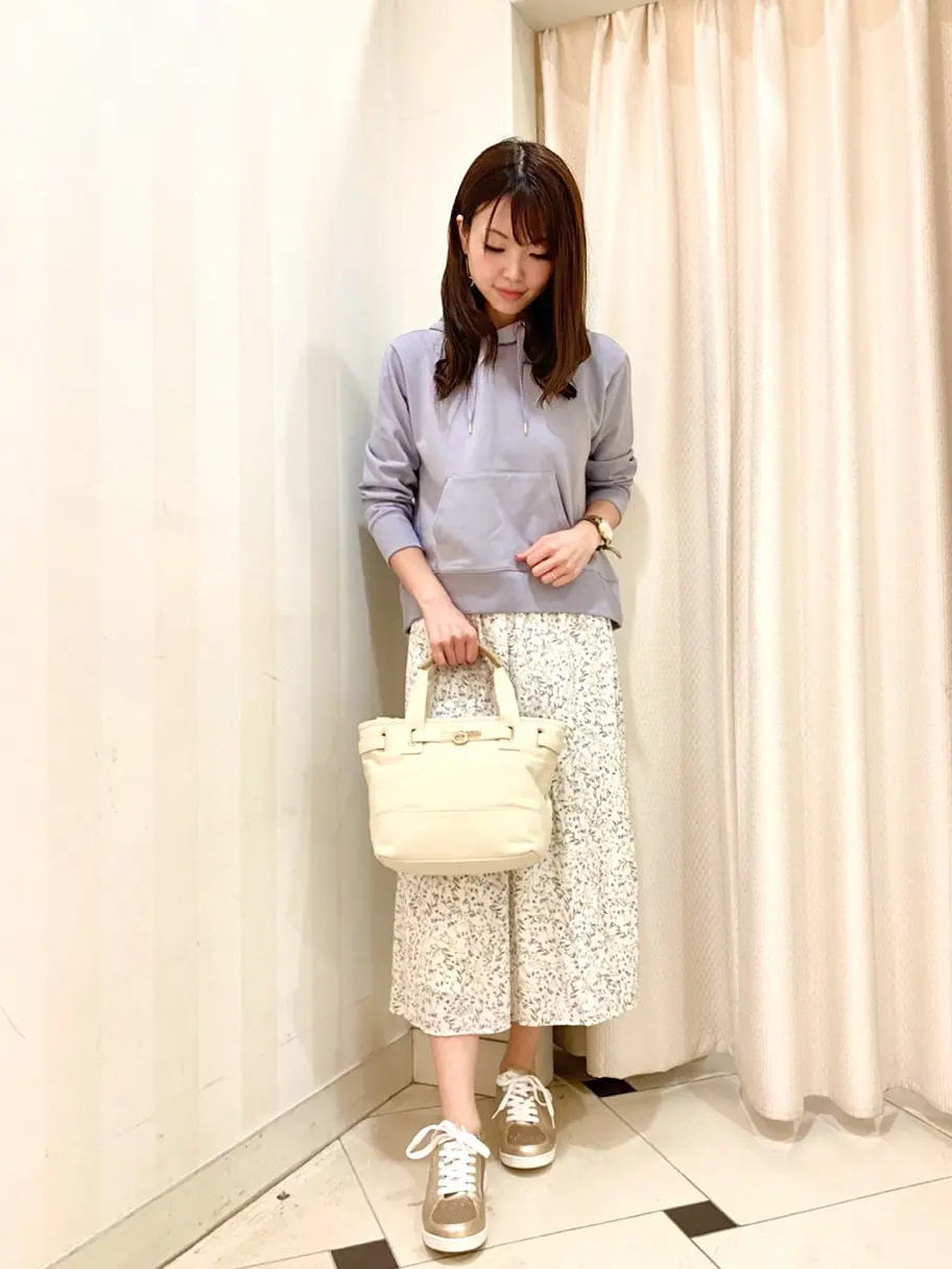  金井 コーディネート画像