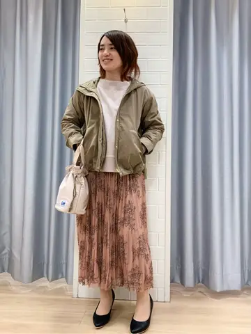 ANY SIS 丸岡 コーディネート画像