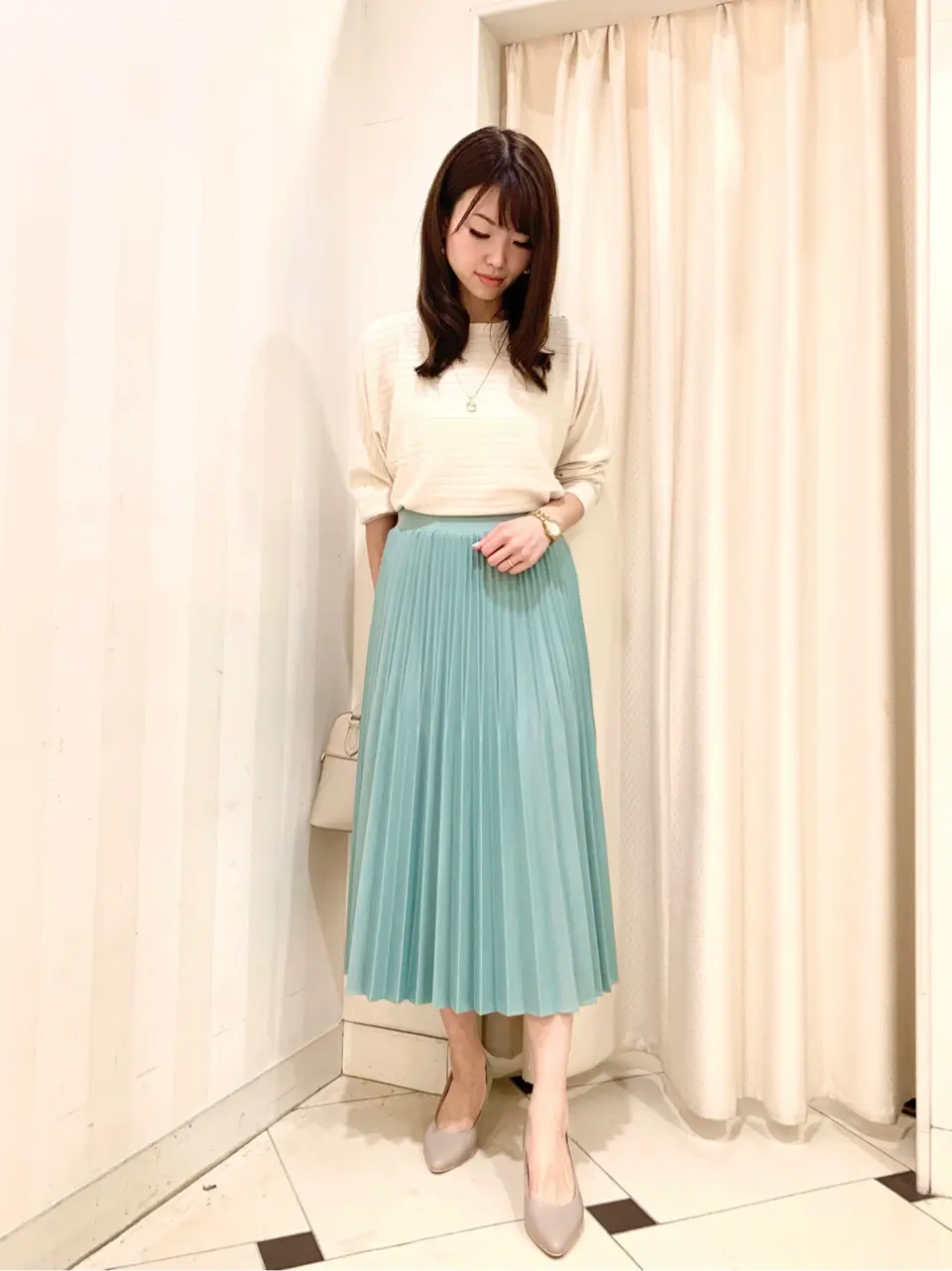 ANY SIS 金井 コーディネート画像