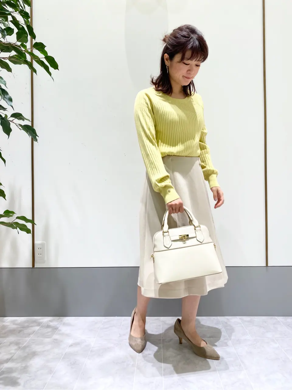 ANY SIS スタッフ コーディネート画像