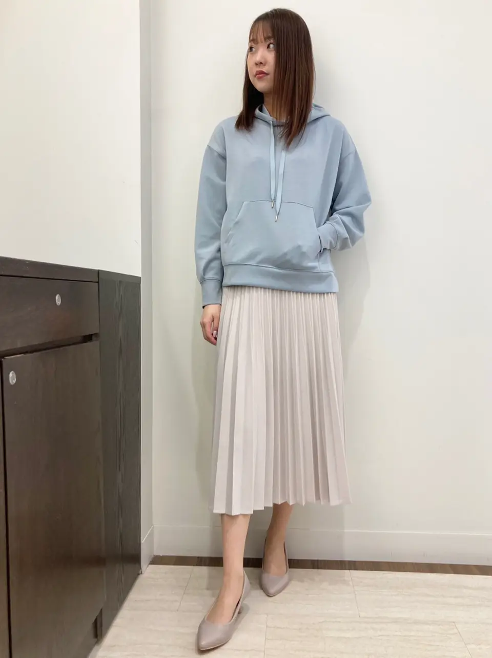 ANY SIS スタッフ コーディネート画像