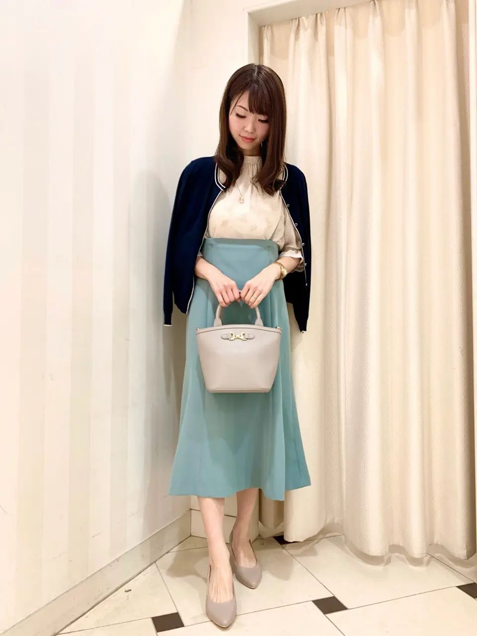 ANY SIS 金井 コーディネート画像