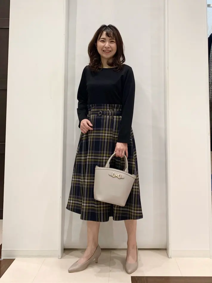 ANY SIS 横田 コーディネート画像