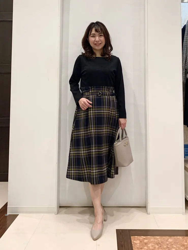 ANY SIS 横田 コーディネート画像