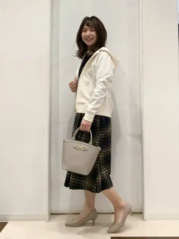 ANY SIS 横田 コーディネート画像