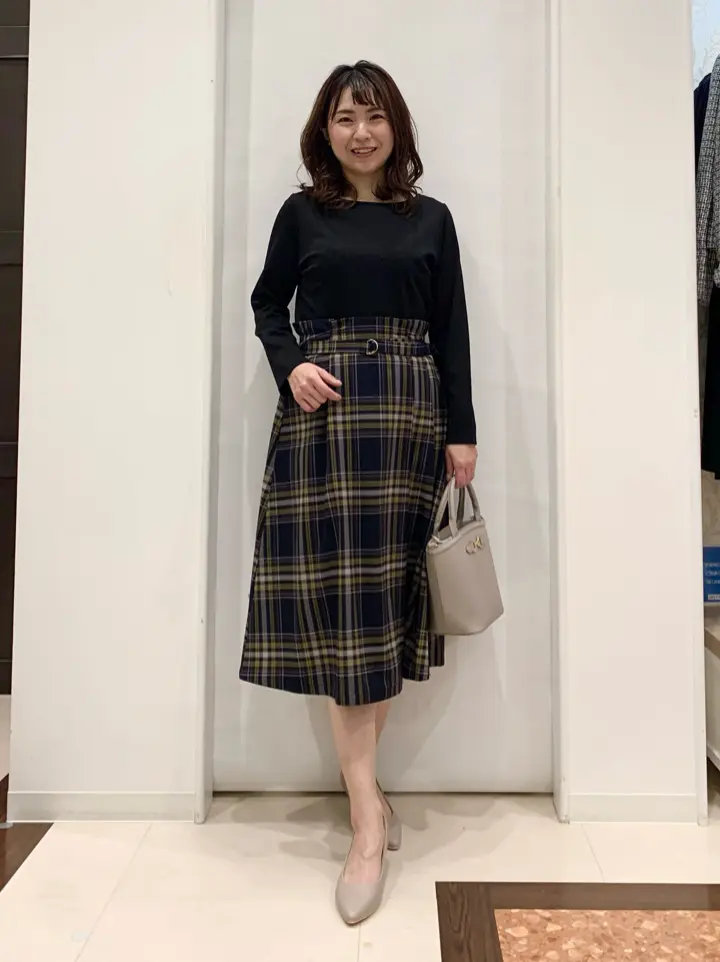 ANY SIS 横田 コーディネート画像