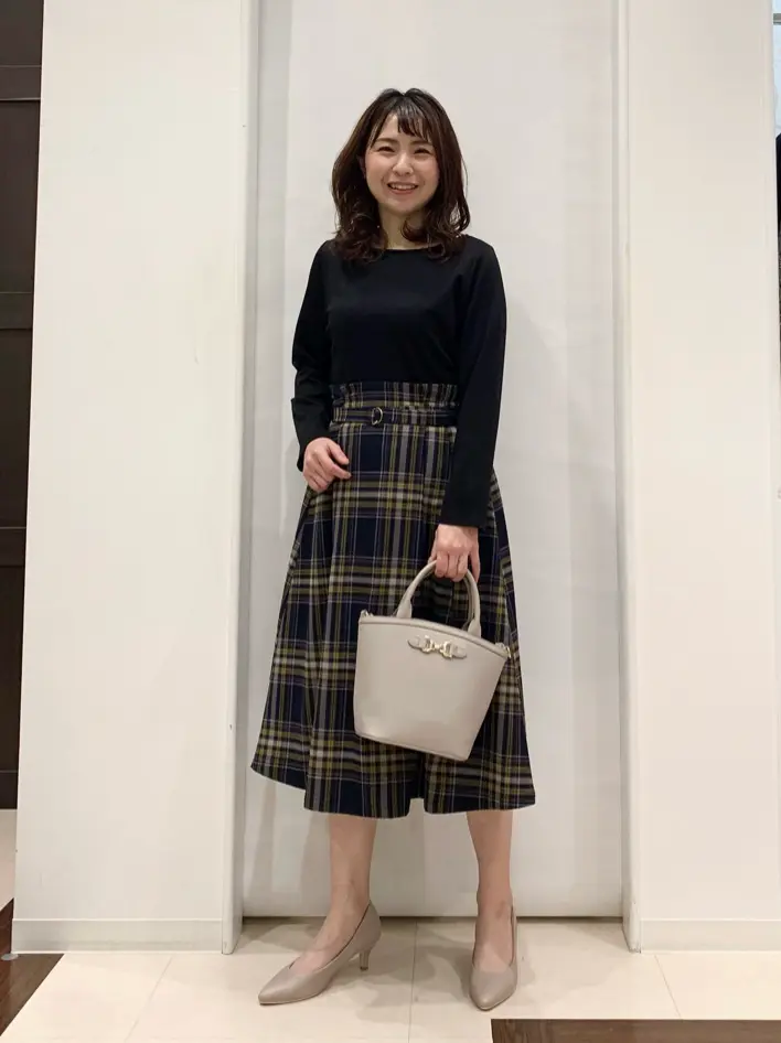 ANY SIS 横田 コーディネート画像